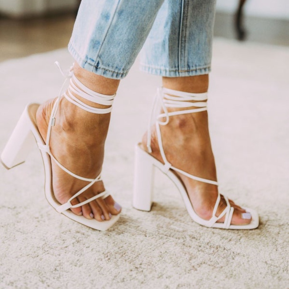 Dynamite Wrap Heel